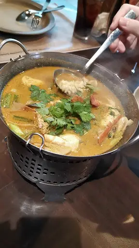 Gambar Makanan Tamnak Thai Restaurant 15