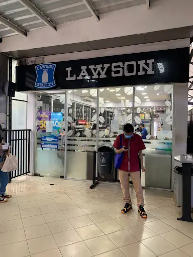 Lawson Stasiun Sudirman